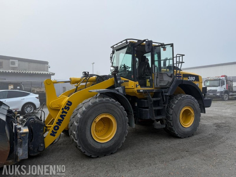 2022 Komatsu WA380-8E0 hjullaster – 2 150,9 timer, Hydr. pallegaffel og skuffe - Wheel loader: picture 2 2022 Komatsu WA380-8E0 hjullaster – 2 150,9 timer, Hydr. pallegaffel og skuffe - Wheel loader: picture 2