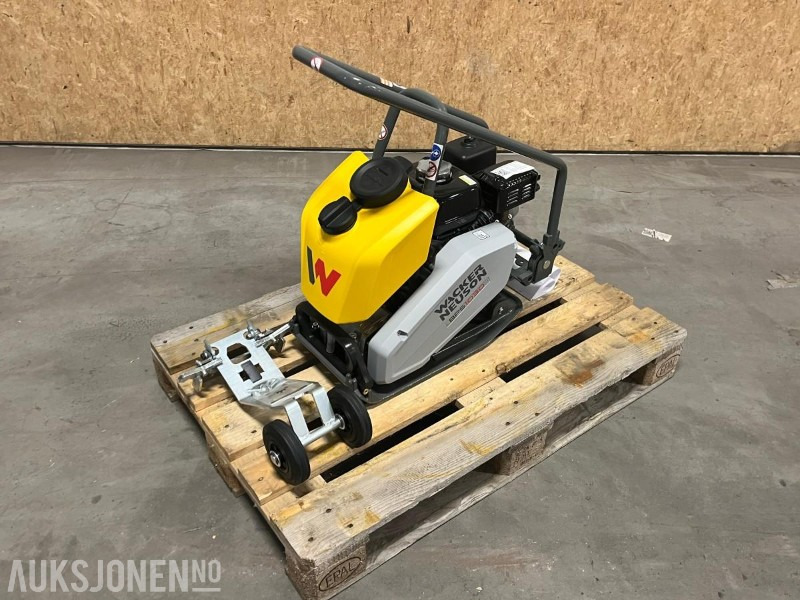 Roller 2022 Wacker vibroplate BPS1030Aw 56kg - ikke brukt!: picture 1