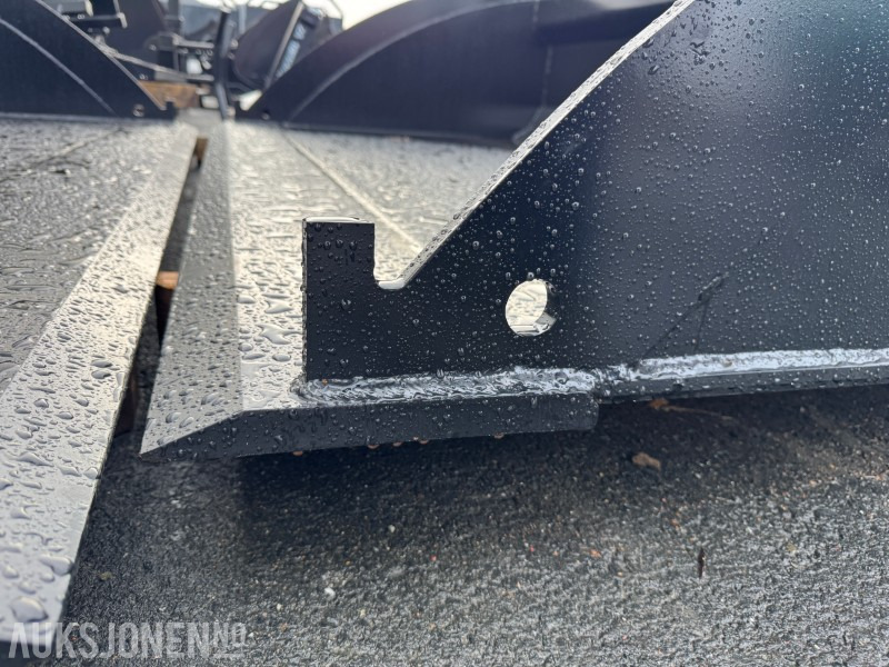 2025 Avrettingsskuffe 2600mm med BM feste - Construction equipment: picture 3 2025 Avrettingsskuffe 2600mm med BM feste - Construction equipment: picture 3