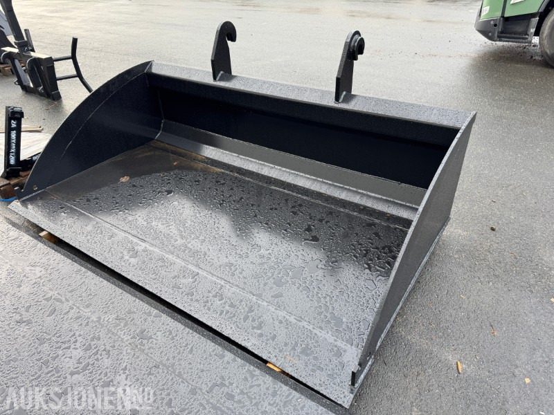 2025 Avrettingsskuffe 2600mm med BM feste - Construction equipment: picture 1 2025 Avrettingsskuffe 2600mm med BM feste - Construction equipment: picture 1