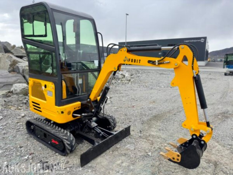 2025 Fodit FT327N Zero Tail 1,8 tonn - Mini excavator: picture 2 2025 Fodit FT327N Zero Tail 1,8 tonn - Mini excavator: picture 2
