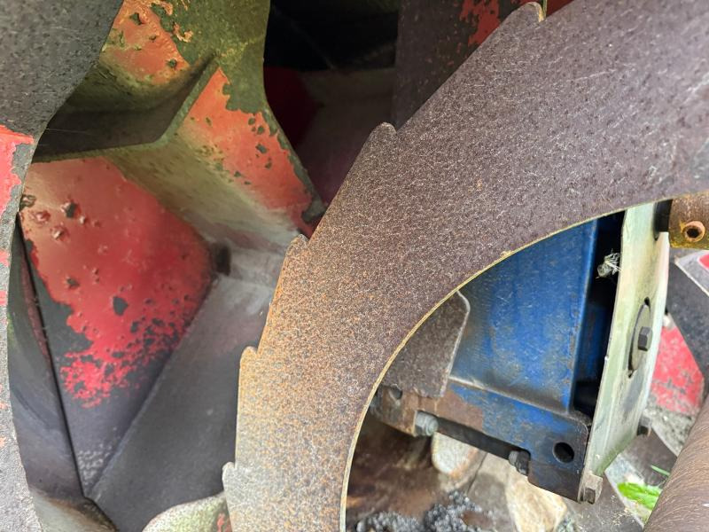 2006 Tokvam 260 THS 2-trinns snøfreser med 3-punkt feste on lease 2006 Tokvam 260 THS 2-trinns snøfreser med 3-punkt feste: picture 9 2006 Tokvam 260 THS 2-trinns snøfreser med 3-punkt feste on lease 2006 Tokvam 260 THS 2-trinns snøfreser med 3-punkt feste: picture 9