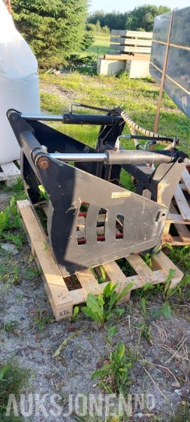 2007 Avant Silokniv - Agricultural machinery: picture 1 2007 Avant Silokniv - Agricultural machinery: picture 1