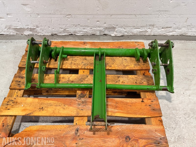 3-punktsfeste Redskapsfeste - Agricultural machinery: picture 1 3-punktsfeste Redskapsfeste - Agricultural machinery: picture 1