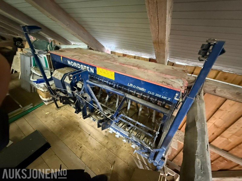 Nordsten Lift-o-matic CLG 200 MK II Såmaskin - Agricultural machinery: picture 2 Nordsten Lift-o-matic CLG 200 MK II Såmaskin - Agricultural machinery: picture 2