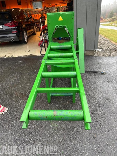 Vedkløyver/kapper - Agricultural machinery: picture 5 Vedkløyver/kapper - Agricultural machinery: picture 5