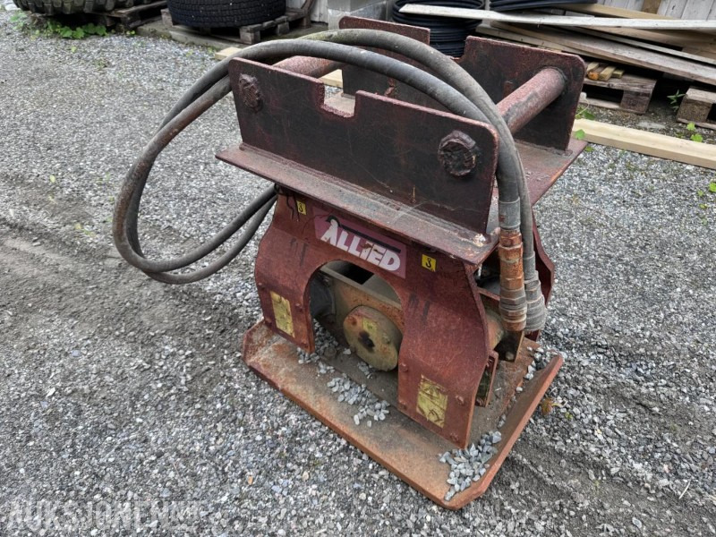 1997 Allied HO-PAC Komprimator / Vibroplate - Modell 8700 - S60 feste - Attachment for Construction machinery: picture 3 1997 Allied HO-PAC Komprimator / Vibroplate - Modell 8700 - S60 feste - Attachment for Construction machinery: picture 3