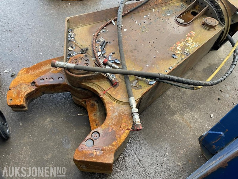 2006 Genesis GDP 450 Stål/betongsaks S70 - Attachment for Construction machinery: picture 1 2006 Genesis GDP 450 Stål/betongsaks S70 - Attachment for Construction machinery: picture 1