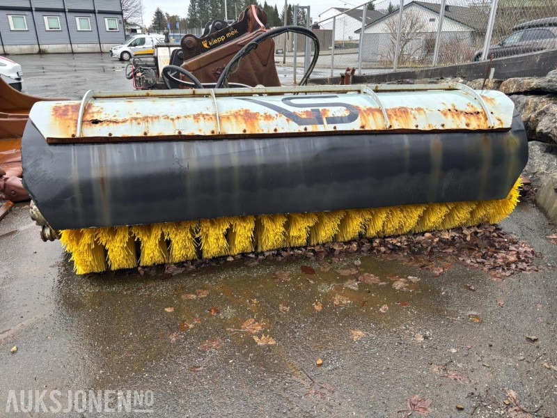 2007 HOLMS SP 2.5. VOLVO HK FESTE. FEIEKOST FOR INDUSTRIELL FEIING - Attachment for Construction machinery: picture 2 2007 HOLMS SP 2.5. VOLVO HK FESTE. FEIEKOST FOR INDUSTRIELL FEIING - Attachment for Construction machinery: picture 2