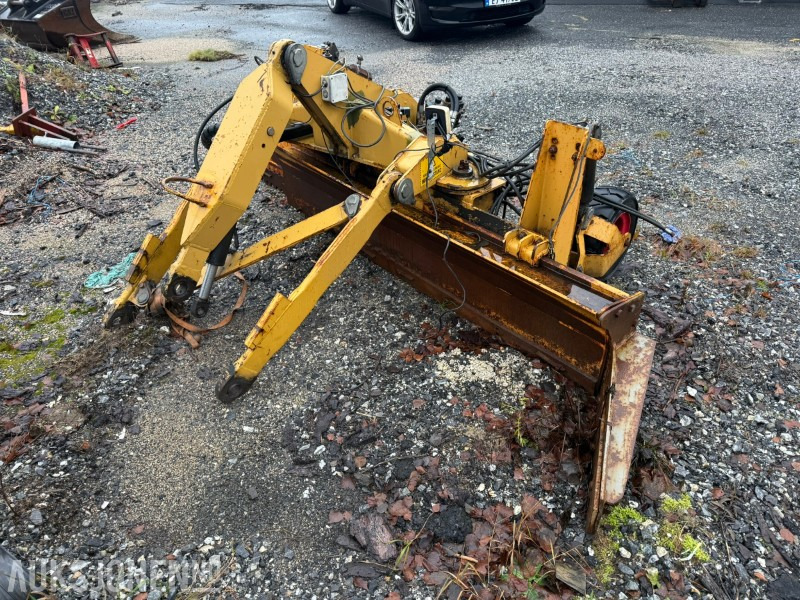 2007 Tokvam grusingspreder – Hydraulisk - veihøvel - Attachment for Construction machinery: picture 5 2007 Tokvam grusingspreder – Hydraulisk - veihøvel - Attachment for Construction machinery: picture 5