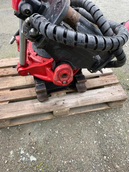 2012 Indexator RT60B S70/S70 Tiltrotator - Attachment for Construction machinery: picture 3 2012 Indexator RT60B S70/S70 Tiltrotator - Attachment for Construction machinery: picture 3
