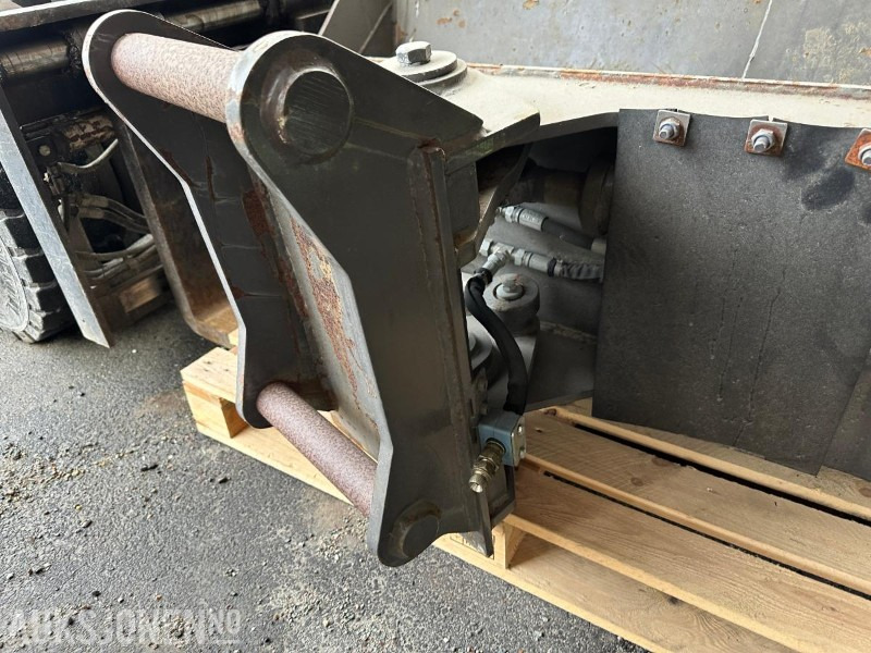 2019 SMP Tiltskuffe //hydraulisk pusskuffe - Attachment for Construction machinery: picture 4 2019 SMP Tiltskuffe //hydraulisk pusskuffe - Attachment for Construction machinery: picture 4