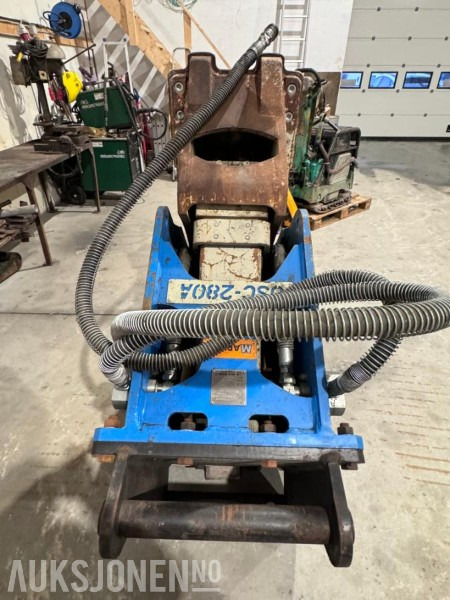 2020 Okada Aiyon OSC-280AV - Betongtygger - S70 feste - Attachment for Construction machinery: picture 2 2020 Okada Aiyon OSC-280AV - Betongtygger - S70 feste - Attachment for Construction machinery: picture 2