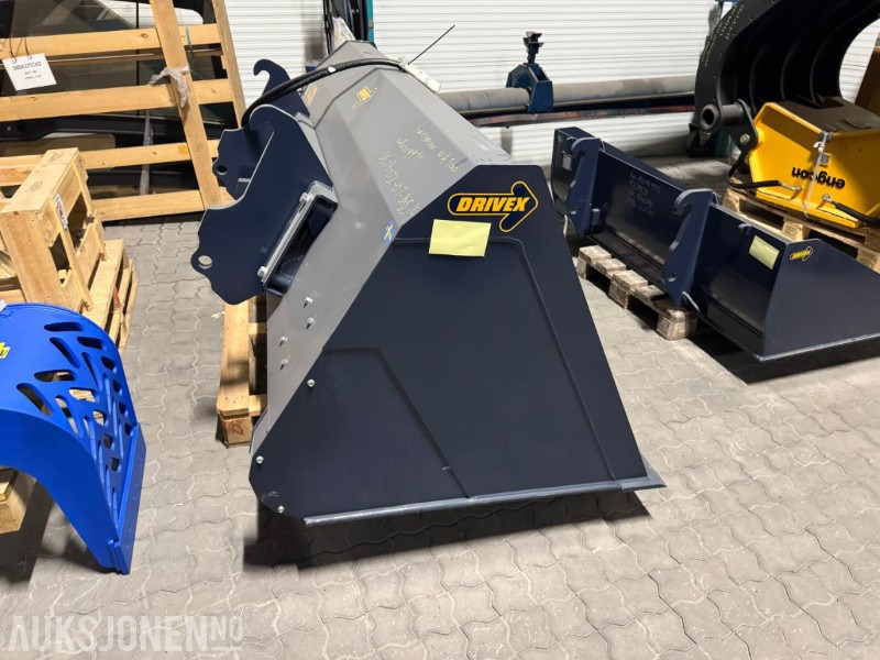 2022 Drivex Sandsprederskuffe SS15C - Attachment for Construction machinery: picture 2 2022 Drivex Sandsprederskuffe SS15C - Attachment for Construction machinery: picture 2