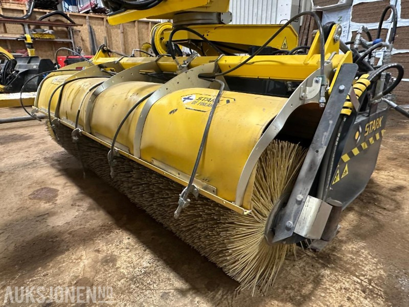 2024 Stark Spinner dreibar Feiemaskin med oppsamler for hjullaster - Vannsystem og spyle utstyr - Attachment for Construction machinery: picture 5 2024 Stark Spinner dreibar Feiemaskin med oppsamler for hjullaster - Vannsystem og spyle utstyr - Attachment for Construction machinery: picture 5