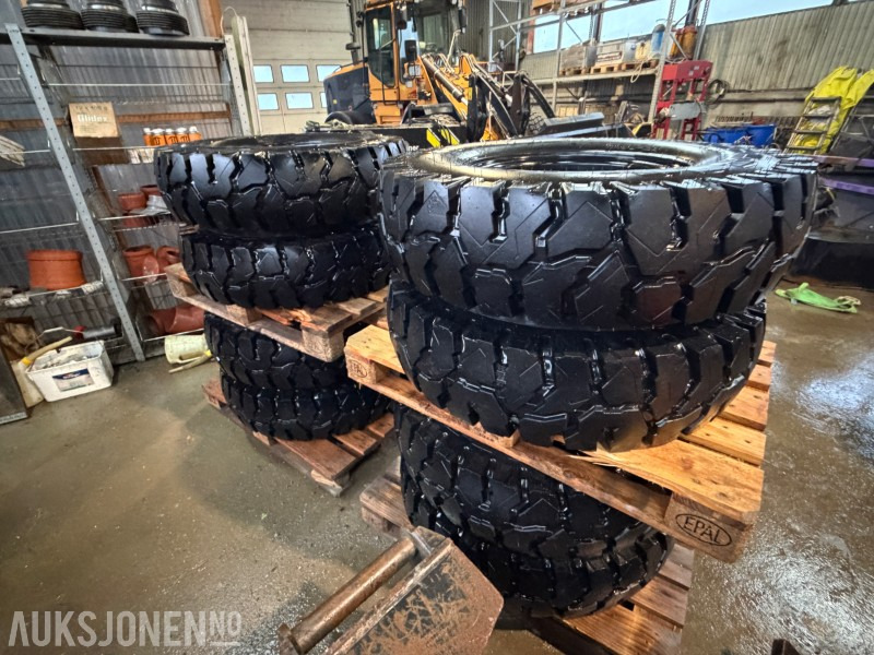 2025 Nokian 4 stk Hjulgraverdekk 10.00–20 – Nær Ny Stand – På Felg - Attachment for Construction machinery: picture 2 2025 Nokian 4 stk Hjulgraverdekk 10.00–20 – Nær Ny Stand – På Felg - Attachment for Construction machinery: picture 2