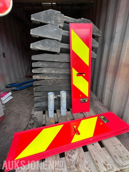 2025 Skilt og vegmerkingspakke - Saferoad - Attachment for Construction machinery: picture 2 2025 Skilt og vegmerkingspakke - Saferoad - Attachment for Construction machinery: picture 2