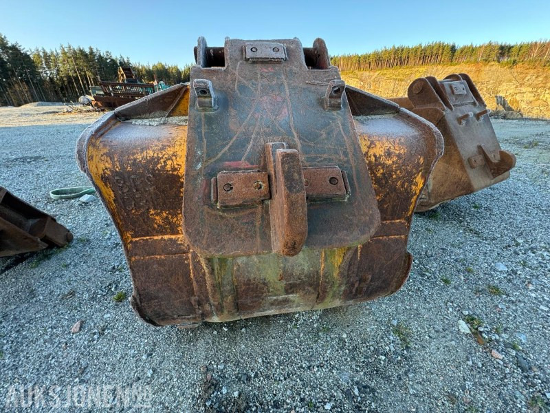 Graveskuffe med KM feste - Attachment for Construction machinery: picture 4 Graveskuffe med KM feste - Attachment for Construction machinery: picture 4