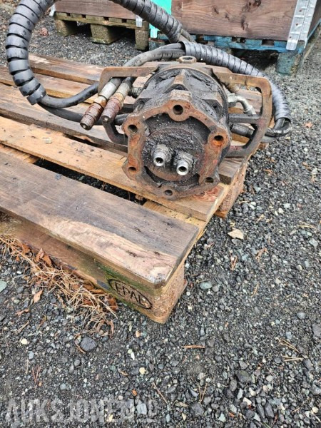 Indexator svivel til tømmerklo - Attachment for Construction machinery: picture 1 Indexator svivel til tømmerklo - Attachment for Construction machinery: picture 1