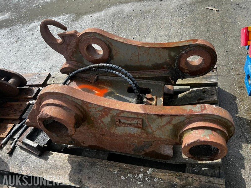 SMP Hurtigfeste - Attachment for Construction machinery: picture 1 SMP Hurtigfeste - Attachment for Construction machinery: picture 1