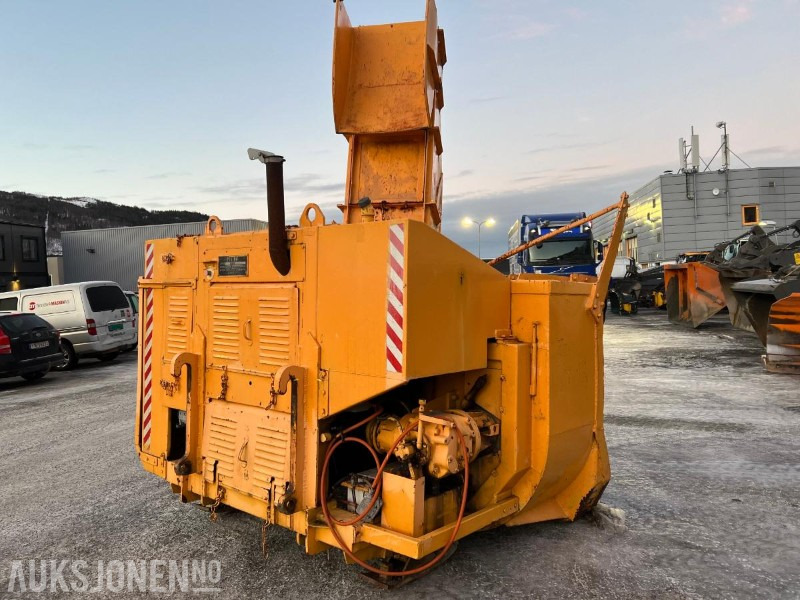 Viking Øveraasen PW 1350 Unit 2 snøfres, 2587 timer - Attachment for Construction machinery: picture 4 Viking Øveraasen PW 1350 Unit 2 snøfres, 2587 timer - Attachment for Construction machinery: picture 4