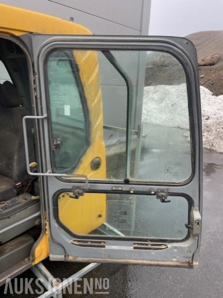 Volvo Hytte til volvo b modell - Attachment for Construction machinery: picture 5 Volvo Hytte til volvo b modell - Attachment for Construction machinery: picture 5