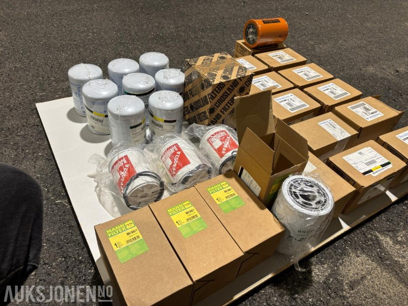 Delepakke - Hydraulikk og Filter til Anleggsmaskiner - Construction equipment: picture 2 Delepakke - Hydraulikk og Filter til Anleggsmaskiner - Construction equipment: picture 2