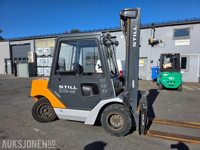 2013 Still truck R70-45 diesel hybrid technology - Material handling equipment: picture 5 2013 Still truck R70-45 diesel hybrid technology - Material handling equipment: picture 5