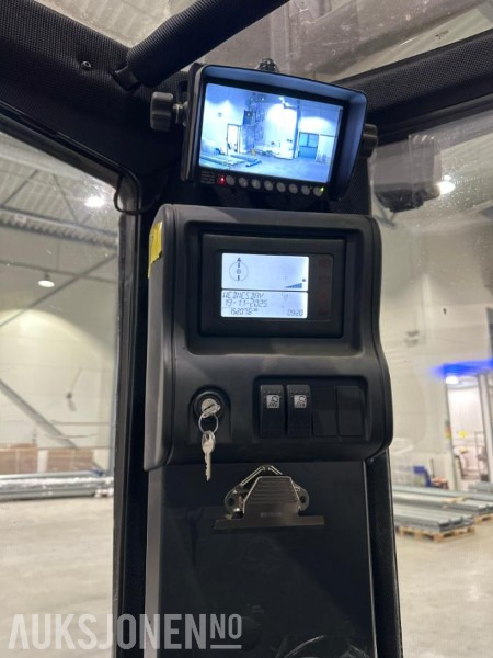 Material handling equipment 2015 Linde R17X Skyvemasttruck R17X, /Sertifisert/nytt batteri, 15207 timer: picture 8 Material handling equipment 2015 Linde R17X Skyvemasttruck R17X, /Sertifisert/nytt batteri, 15207 timer: picture 8