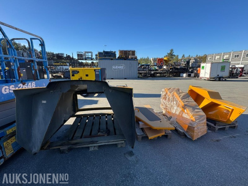 Moxy MT41 panser og side kasser med lokk. - Construction equipment: picture 4 Moxy MT41 panser og side kasser med lokk. - Construction equipment: picture 4
