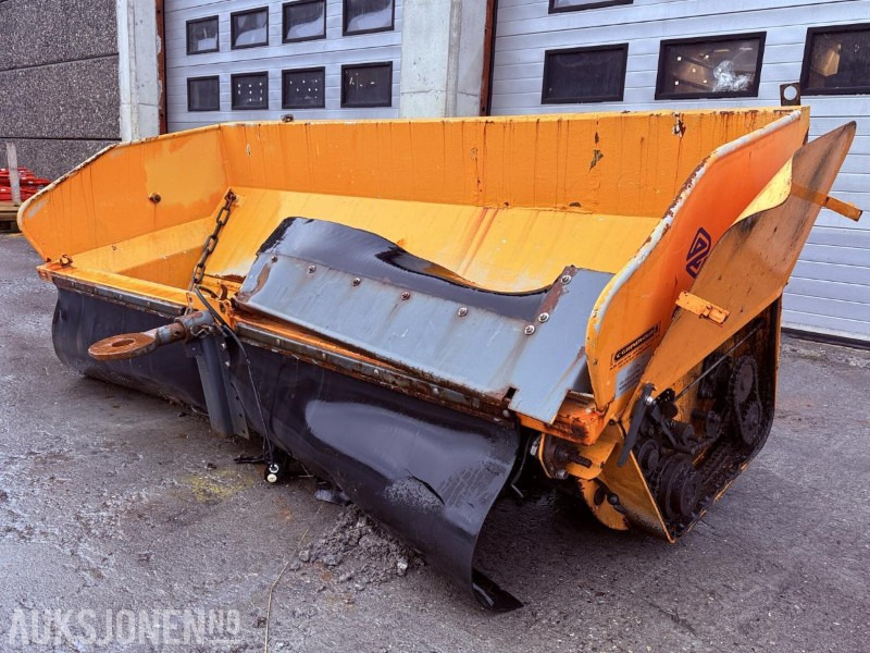 2015 Epoke TKB12-280 Sandstrøer til etterheng på lastebil - Truck: picture 1 2015 Epoke TKB12-280 Sandstrøer til etterheng på lastebil - Truck: picture 1