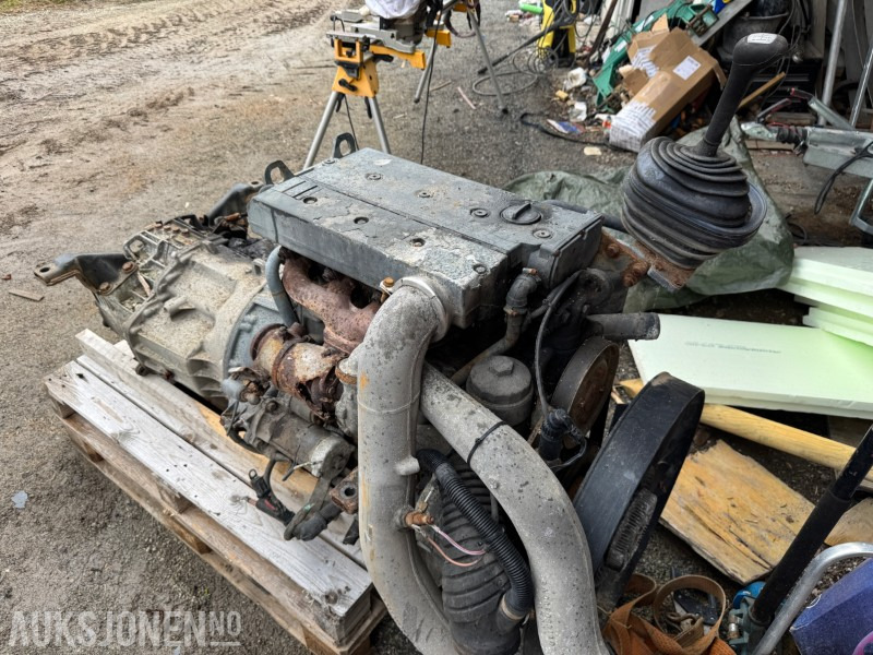 Mercedes-Benz IB4 IU2 motor - Truck: picture 1 Mercedes-Benz IB4 IU2 motor - Truck: picture 1
