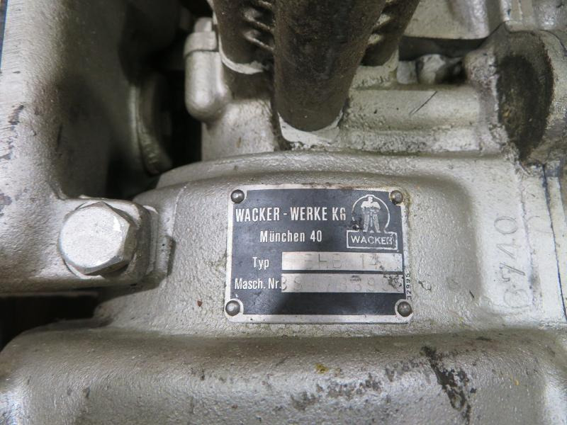 Wacker BHB 14 bensindrevet hammer i original kasse - Construction equipment: picture 2 Wacker BHB 14 bensindrevet hammer i original kasse - Construction equipment: picture 2