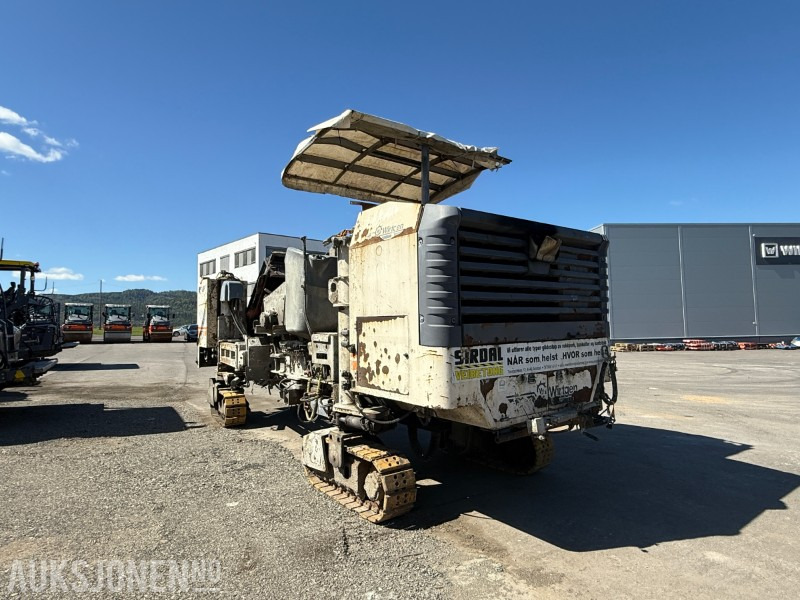 Wirtgen SP25 Glidestøpemaskin - 11688 Arbeidstimer - 118kW/158HP - Construction equipment: picture 4 Wirtgen SP25 Glidestøpemaskin - 11688 Arbeidstimer - 118kW/158HP - Construction equipment: picture 4