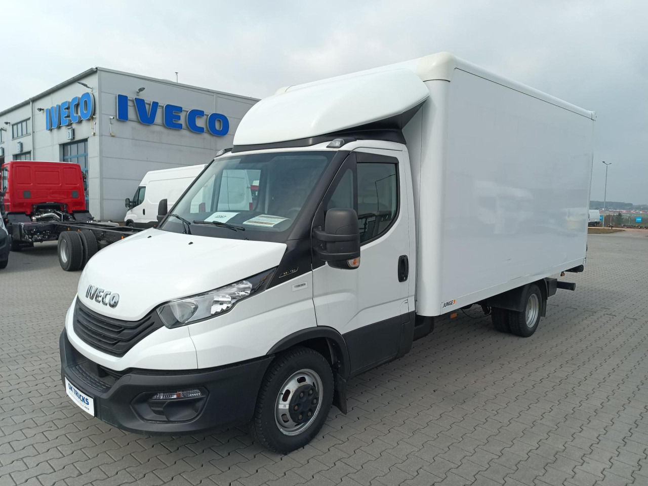 IVECO Daily 35C16H - Box van: picture 1 IVECO Daily 35C16H - Box van: picture 1