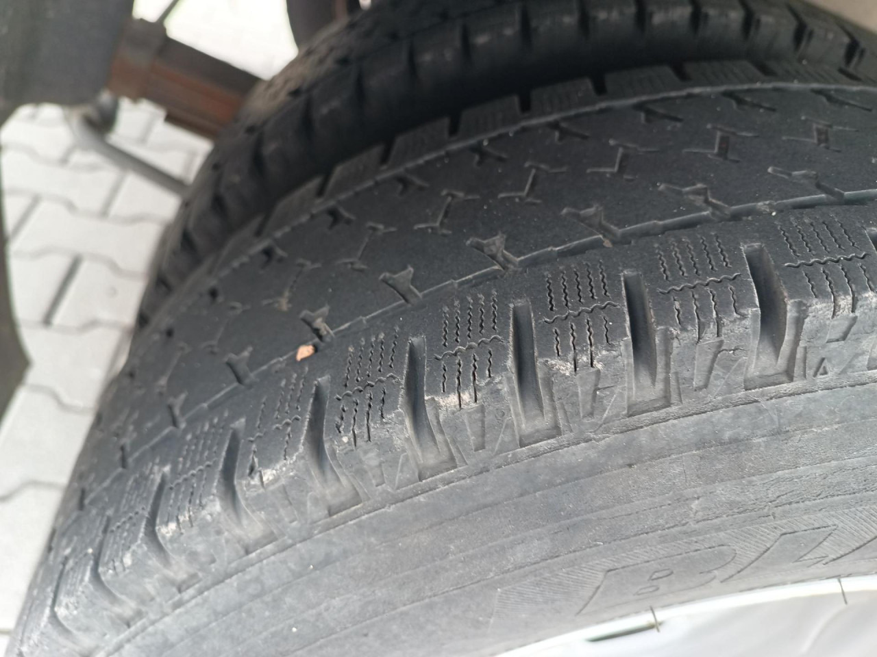 IVECO Daily 35C16H - Box van: picture 5 IVECO Daily 35C16H - Box van: picture 5