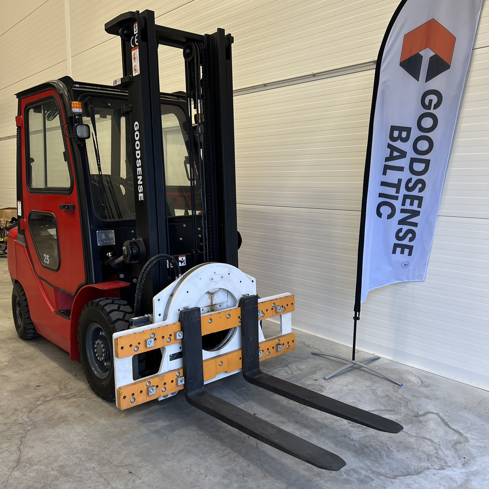 Goodsense FD25 with cabin! - Diesel forklift: picture 4 Goodsense FD25 with cabin! - Diesel forklift: picture 4