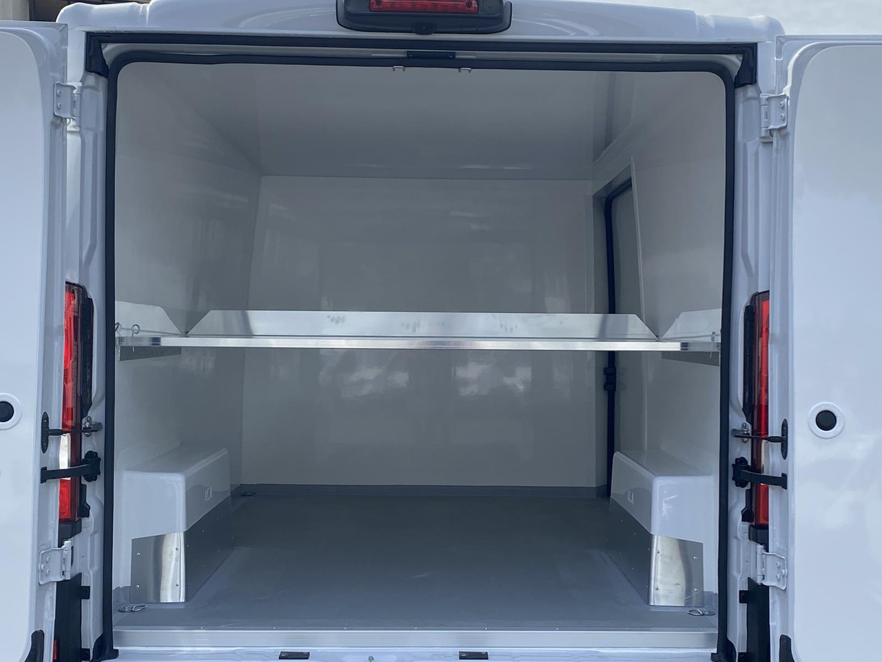 Refrigerated van FIAT DUCATO L2H1 140PS | ISOLIERUNG OHNE KÜHLAGGREGAT: picture 21