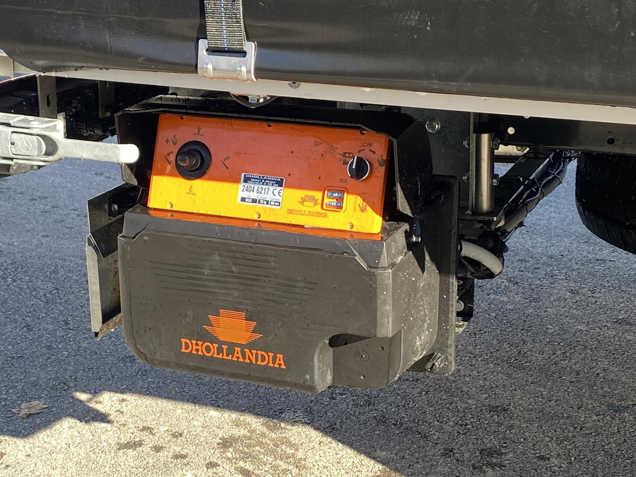 New Curtain side van IVECO DAILY 35S18HP  D30C | PRITSCHE PLANE + SCHLAFKABINE + LADERAMPE: picture 28