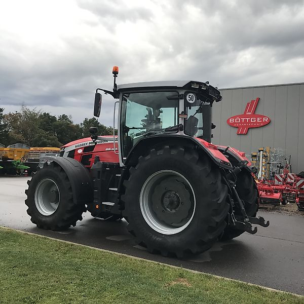 Massey Ferguson MF 8S.305 Exclusive - Farm tractor: picture 5 Massey Ferguson MF 8S.305 Exclusive - Farm tractor: picture 5