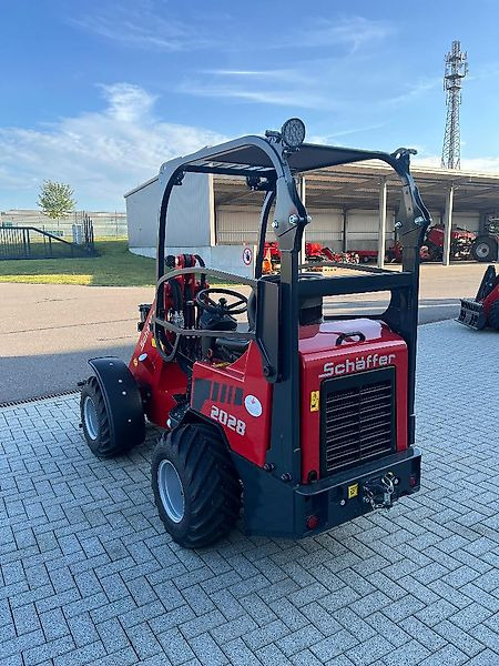 Schäffer 2028-2 - Compact loader: picture 5 Schäffer 2028-2 - Compact loader: picture 5