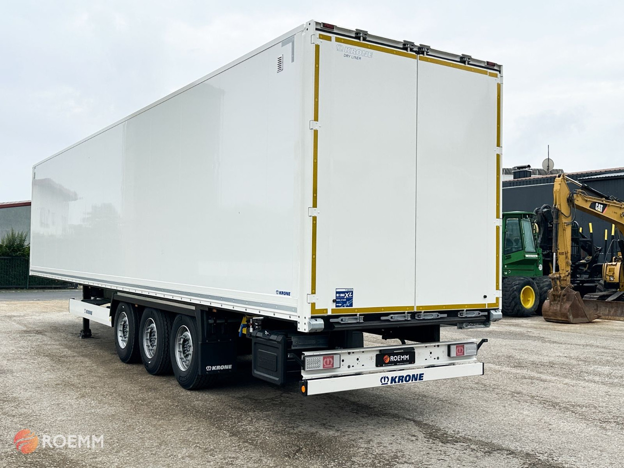 Krone DryLiner*4 Stk*Code XL*Liftachse*Sofort - Closed box semi-trailer: picture 4 Krone DryLiner*4 Stk*Code XL*Liftachse*Sofort - Closed box semi-trailer: picture 4