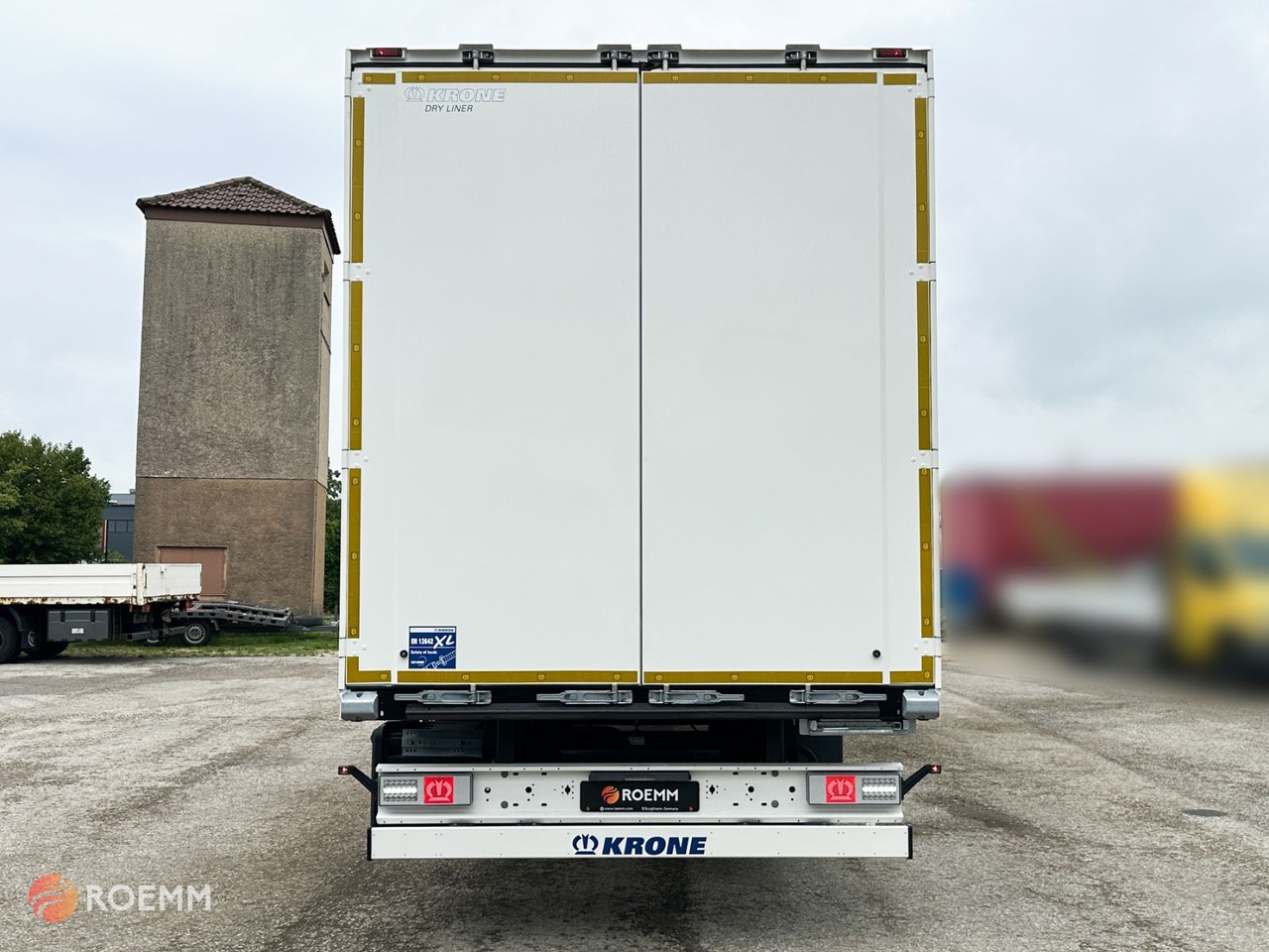 Krone DryLiner*4 Stk*Code XL*Liftachse*Sofort - Closed box semi-trailer: picture 5 Krone DryLiner*4 Stk*Code XL*Liftachse*Sofort - Closed box semi-trailer: picture 5
