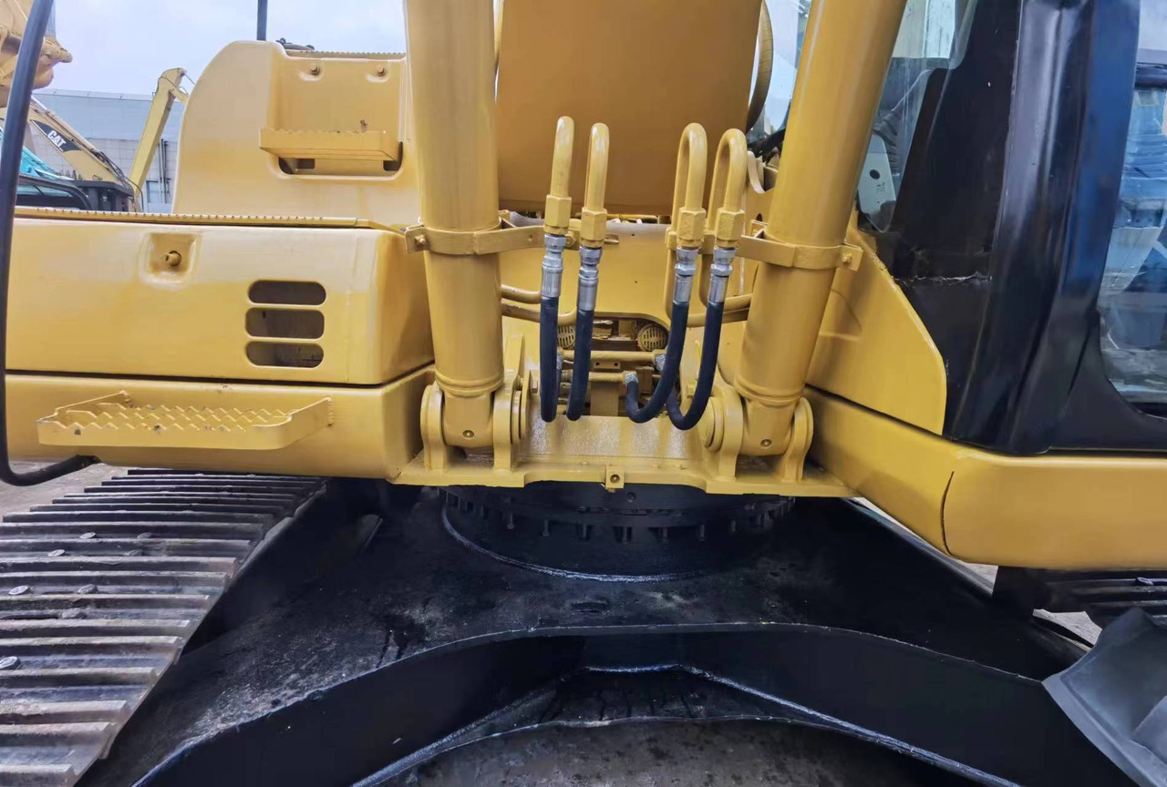 Caterpillar 320C 320CL 320BL Used Excavator CAT 320D 320D2 320GC 20 Ton Crawler Excavator - Crawler excavator: picture 5 Caterpillar 320C 320CL 320BL Used Excavator CAT 320D 320D2 320GC 20 Ton Crawler Excavator - Crawler excavator: picture 5