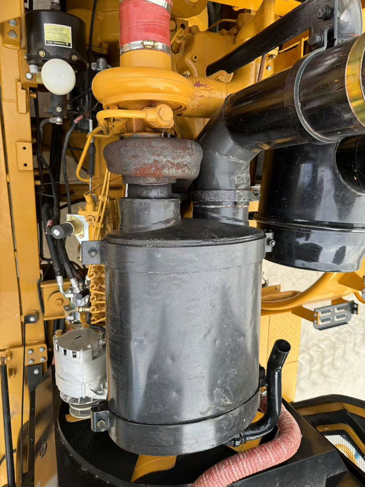 Caterpillar Loader CAT Loader 966H 966F 980G 988G Used Loader in Good Work Performance - Wheel loader: picture 3 Caterpillar Loader CAT Loader 966H 966F 980G 988G Used Loader in Good Work Performance - Wheel loader: picture 3