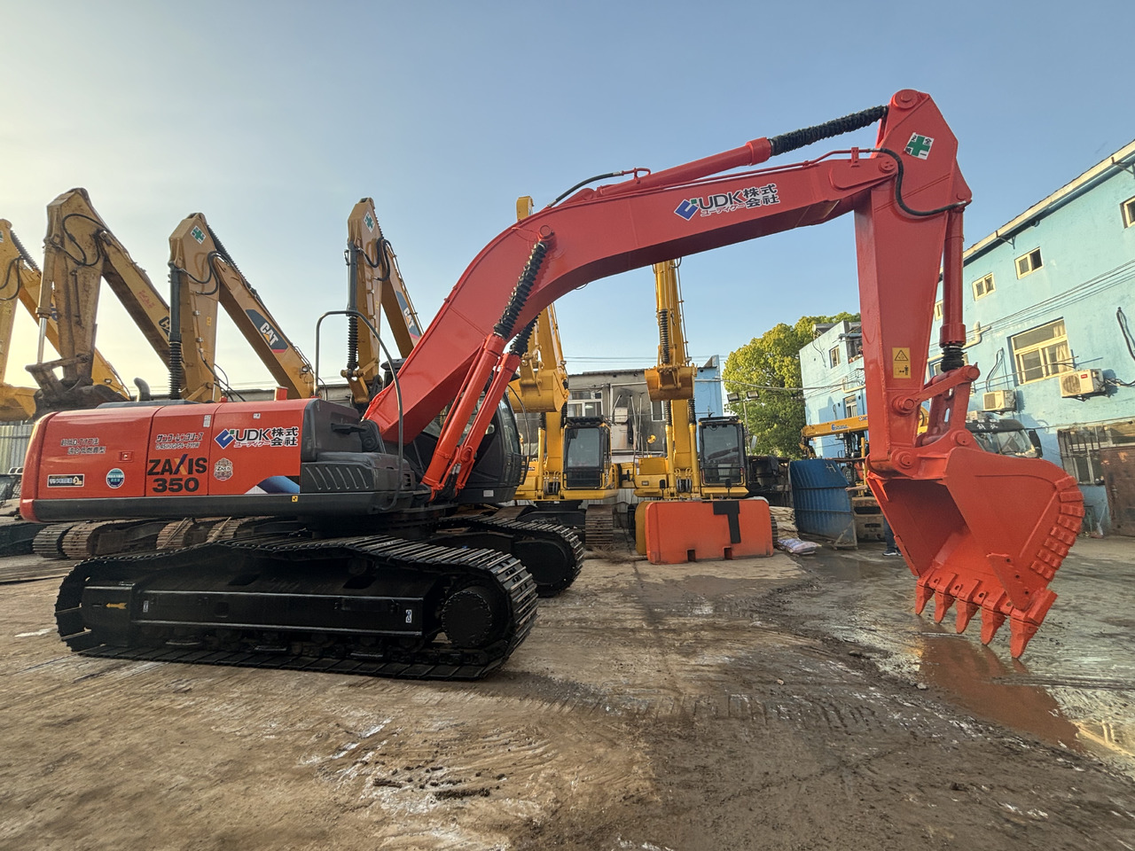 Hitachi Zx350 Used Excavator 35 Ton High Quality Secondhand Excavators Komatsu PC350 Doosan DX300 DX420 Caterpillar 336D2 Sany SY 365 Crawler Excavators for Sale - Crawler excavator: picture 4 Hitachi Zx350 Used Excavator 35 Ton High Quality Secondhand Excavators Komatsu PC350 Doosan DX300 DX420 Caterpillar 336D2 Sany SY 365 Crawler Excavators for Sale - Crawler excavator: picture 4