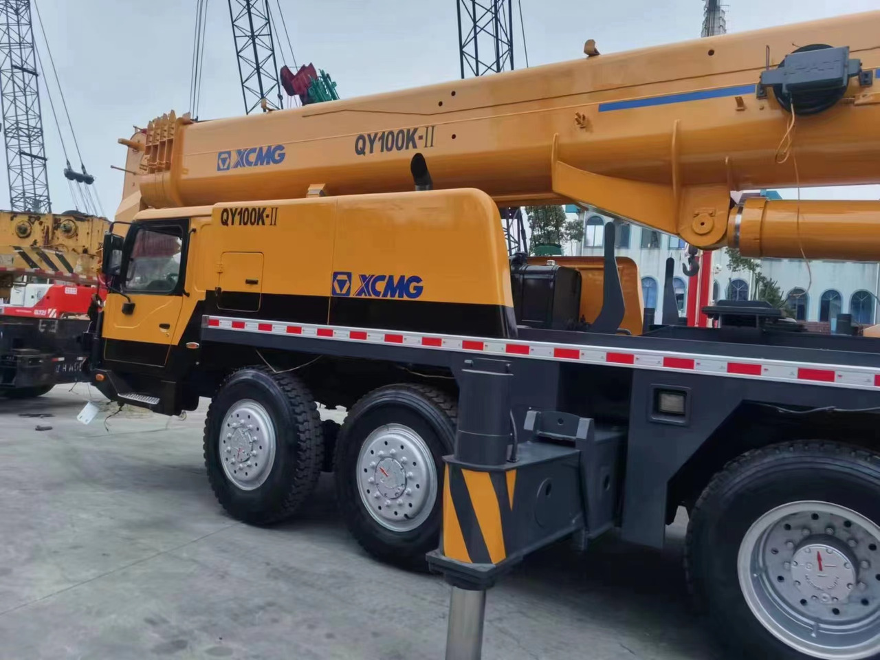 XCMG Truck Crane XCMG QY100K QY100K-II Telescopic Boom 100 Ton in Hight Quality for Sale on lease XCMG Truck Crane XCMG QY100K QY100K-II Telescopic Boom 100 Ton in Hight Quality for Sale: picture 11