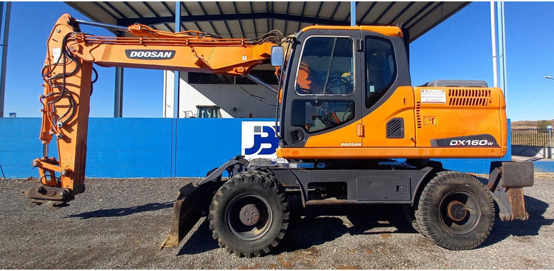 Doosan DX140W-3 *coming soon* - Wheel excavator: picture 1 Doosan DX140W-3 *coming soon* - Wheel excavator: picture 1