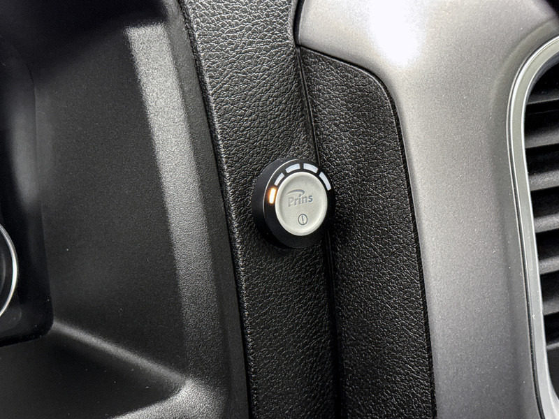 Pickup truck, Combi van Dodge Ram 1500 5.7 V8 4x4 Crew Cab 5'7 Longhorn Alpine audio Pano Stoel en stuurverwarming Trekhaak: picture 16 Pickup truck, Combi van Dodge Ram 1500 5.7 V8 4x4 Crew Cab 5'7 Longhorn Alpine audio Pano Stoel en stuurverwarming Trekhaak: picture 16