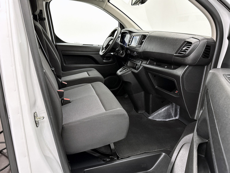 Toyota PROACE Electric Worker Live Extra Range Long 75 kWh L3 Navigatie Dubbele Schuifdeur Cruise Control on lease Toyota PROACE Electric Worker Live Extra Range Long 75 kWh L3 Navigatie Dubbele Schuifdeur Cruise Control: picture 10 Toyota PROACE Electric Worker Live Extra Range Long 75 kWh L3 Navigatie Dubbele Schuifdeur Cruise Control on lease Toyota PROACE Electric Worker Live Extra Range Long 75 kWh L3 Navigatie Dubbele Schuifdeur Cruise Control: picture 10